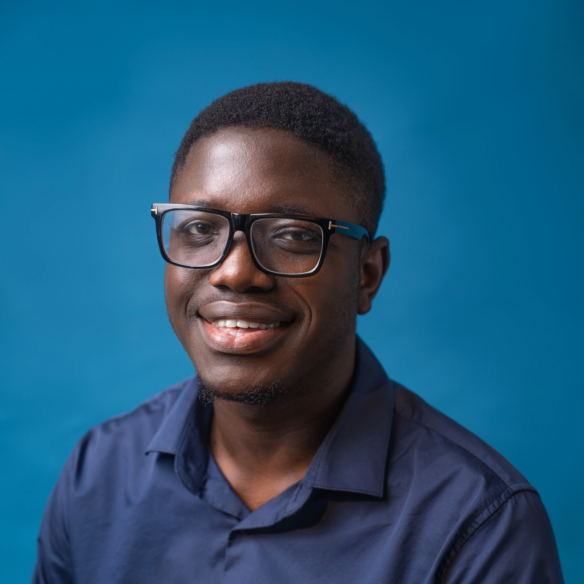 Take Your Time: Oluwadamilola Oni on Colour, Nature, and Perspective